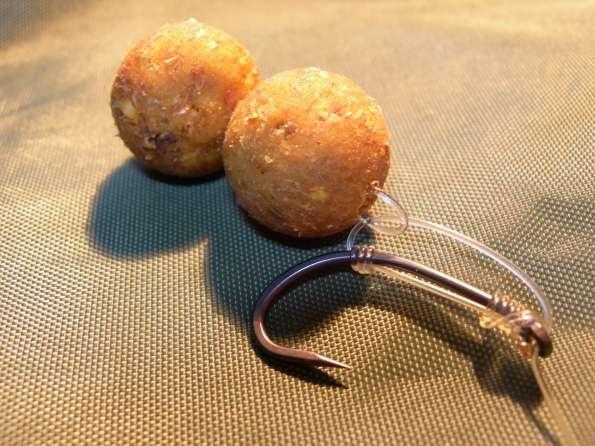 tehnici - doppelboilie-d-rig-liegend.JPG